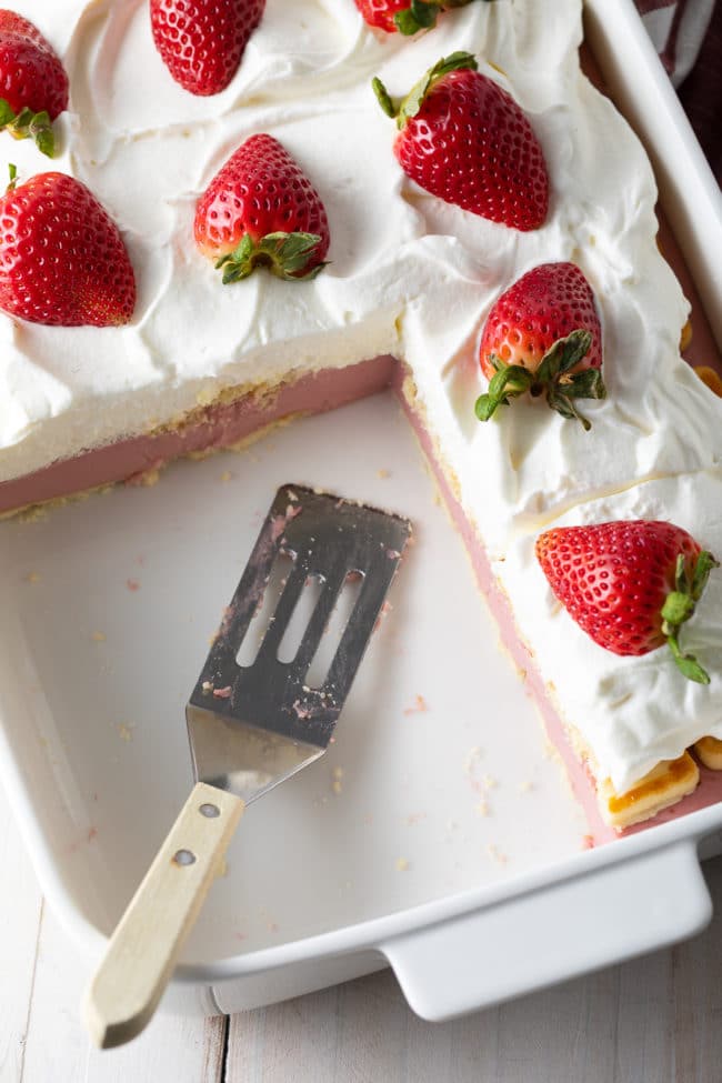 Fresh Strawberry Pudding Recipe in pan